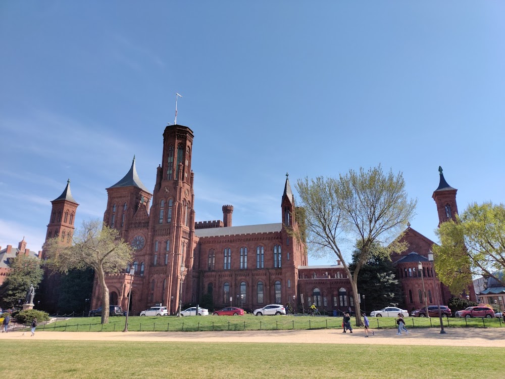 Smithsonian Castle