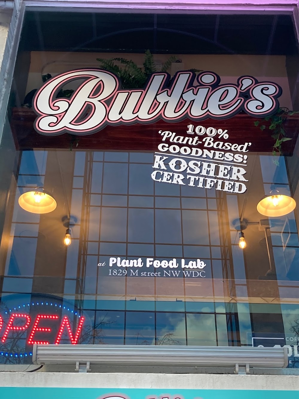 Bubbie’s Plant Burgers at Plant Food Lab