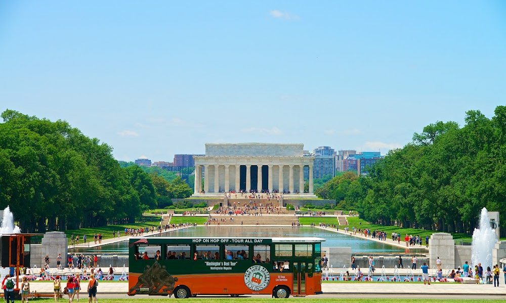 Hop On Hop Off DC Tours by Old Town Trolley